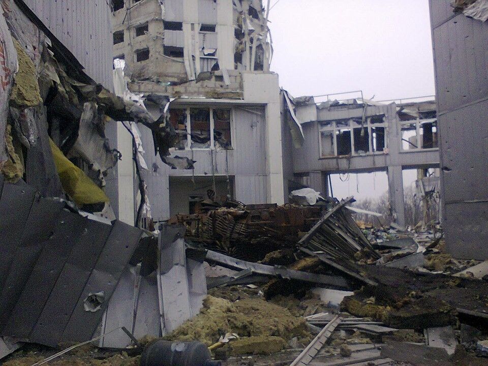 "Киборги" отбили атаку террористов на донецкий аэропорт. Опубликованы фото