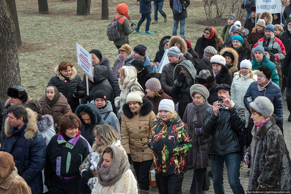 Я здоров, но без штанов. Россияне вышли на массовый протест врачей: опубликованы фото и видео