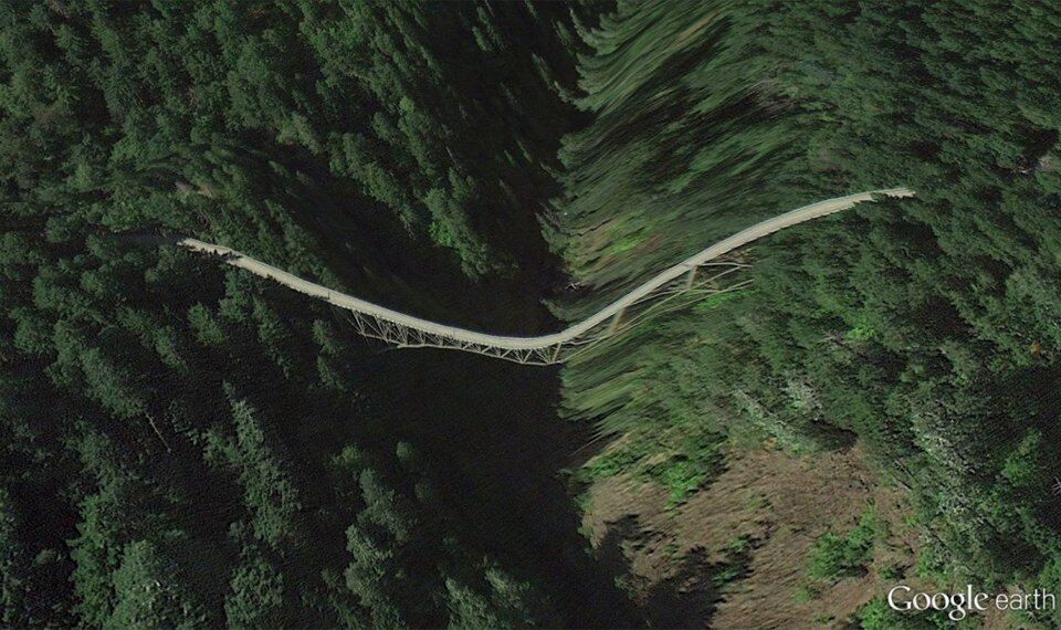 Искаженная Земля: фото с Google Earth, которые идут вразрез с логикой