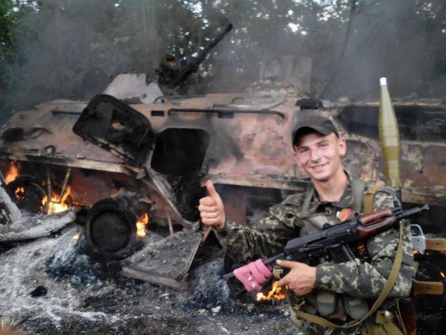 Уничтожен террорист, который фотографировался на фоне трупов убитых бойцов АТО