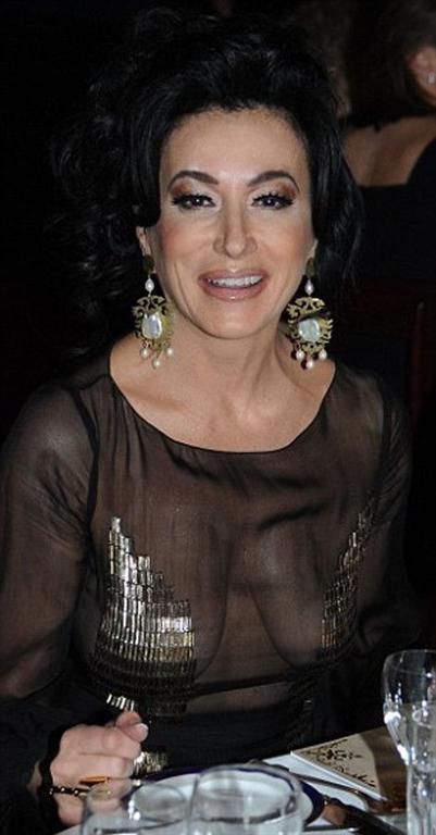 Самые откровенные платья голливудских красавиц