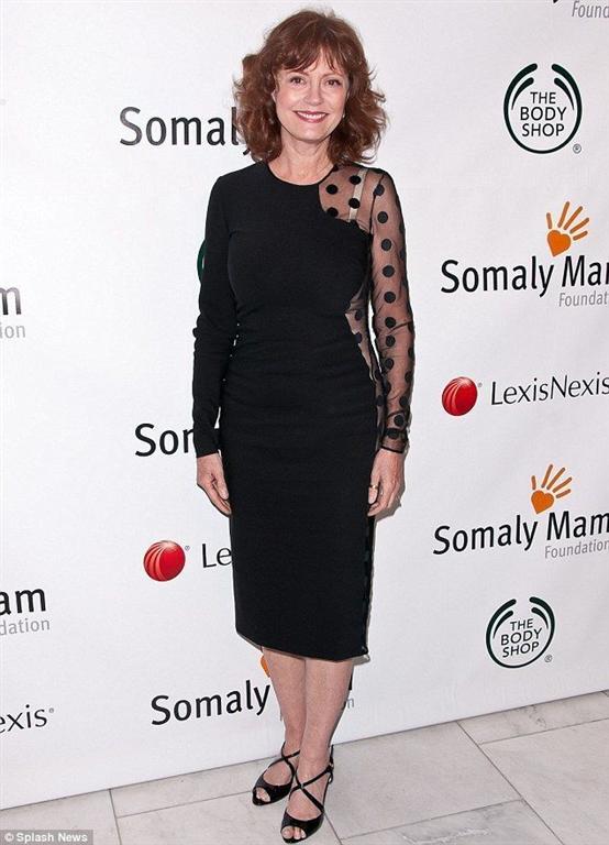 Самые откровенные платья голливудских красавиц