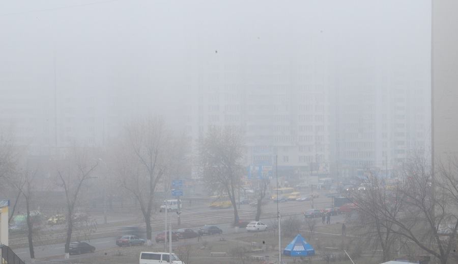 Киевляне радуются туману: так красиво - ни одной высотки