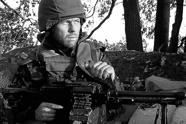 Боец 32 блокпоста на Луганщине рассказали о бесконечных обстрелах и сутках без сна