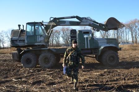 З'явилися фото будівництва трьох ліній оборони на Донбасі