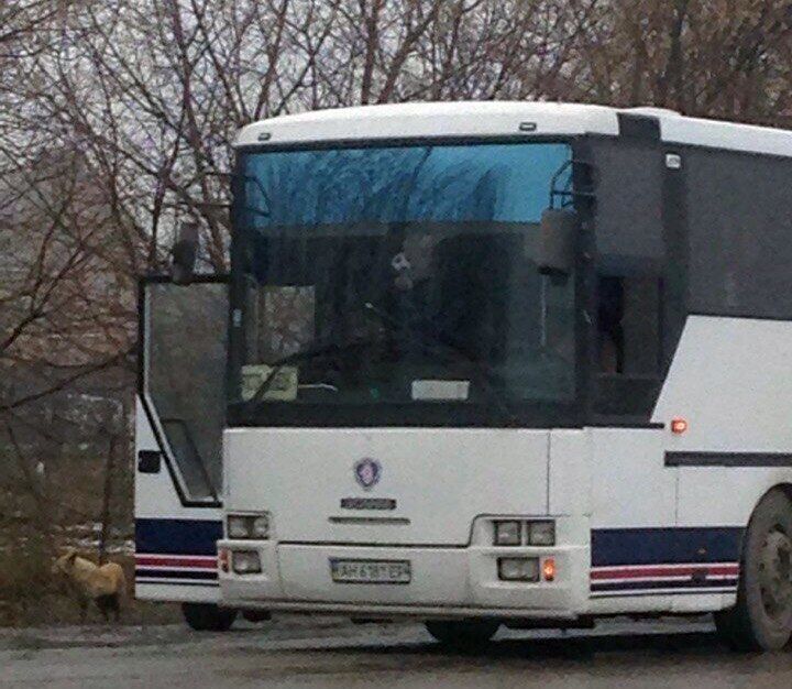 ОМОН перекрыл выезды из Ростова: в автобусе с украинскими номерами обнаружили "террористку"