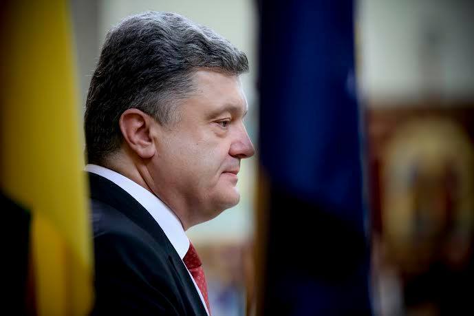 Порошенко помолился за Украину в соборе Мельбурна: опубликованы фото