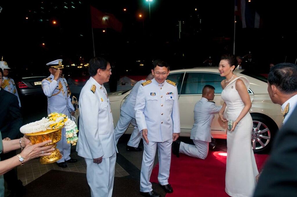 И такое бывает. Принцесса Таиланда отказалась от королевского титула