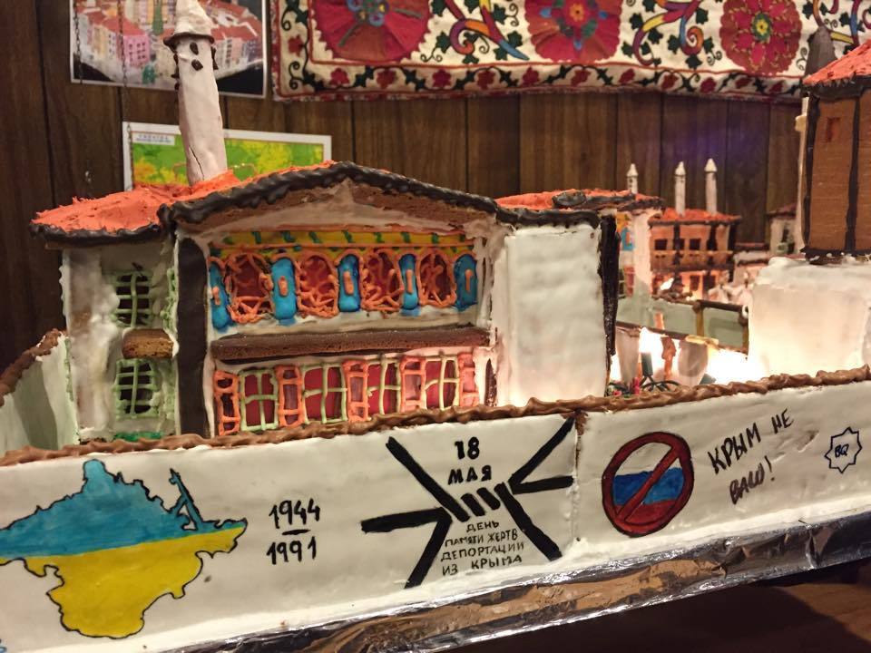 Американцы "выгнали" из имбирного Крыма "зеленых человечков": фото кулинарного шедевра