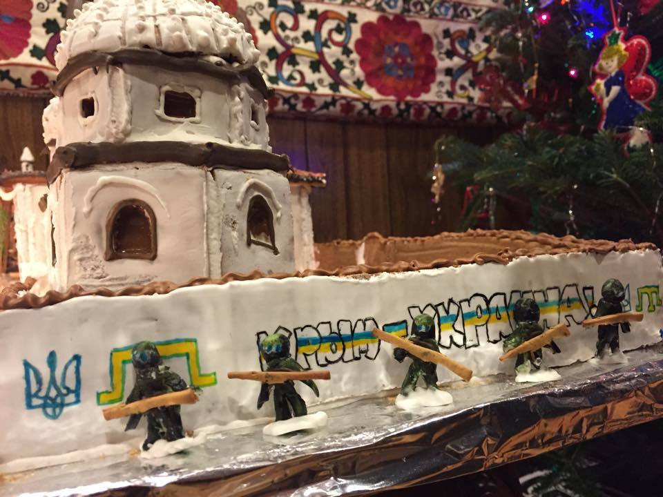 Американцы "выгнали" из имбирного Крыма "зеленых человечков": фото кулинарного шедевра