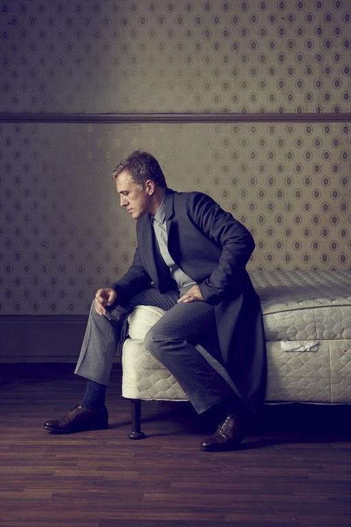 Новый злодей "бондианы" во всей красе