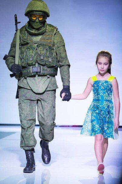 В России прошел очередной показ детской моды за гранью...