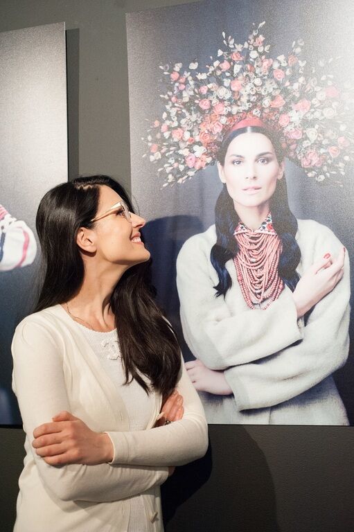 Ефросинина, Фреймут, Ребрик и другие звезды примерили традиционные украинские костюмы в проекте "Щирі"