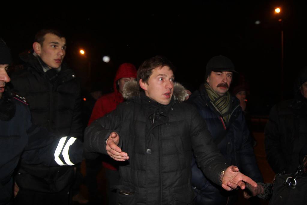 Пьяные киевские прокуроры устроили ДТП возле президентского самолета: опубликованы фото