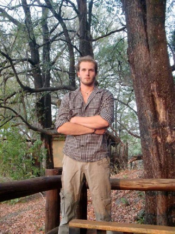 Восхитительная история о львице, которую в детстве спасли люди