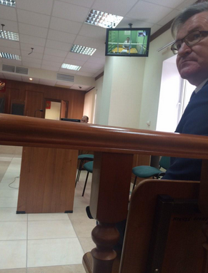 Продление ареста Савченко признали законным. Летчица пригрозила бессрочной голодовкой