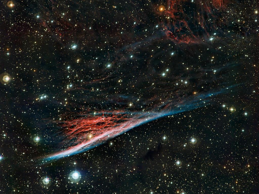 Получено фото туманности Карандаша, образованной после взрыва звезды