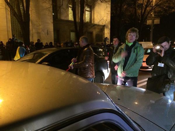 "Финансовый Майдан" устроил транспортный коллапс под Радой. Фотофакт