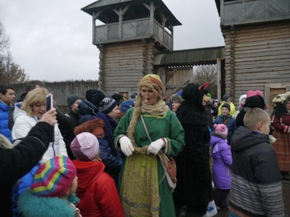 Под Киевом открылась главная резиденция Деда Мороза