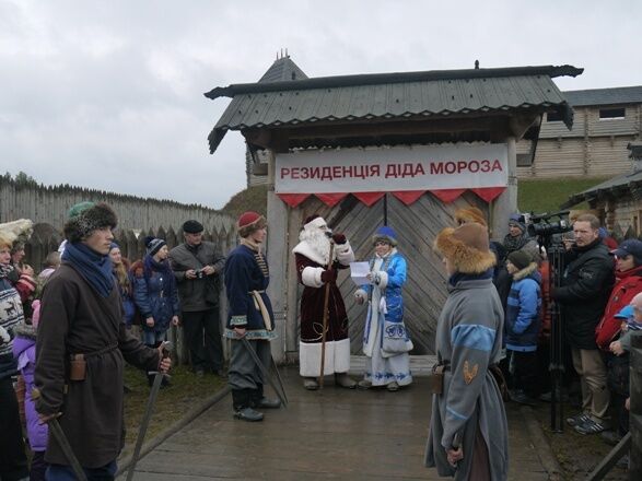 Под Киевом открылась главная резиденция Деда Мороза