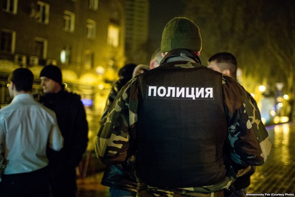 Появились фото "ночной жизни" в оккупированном Донецке