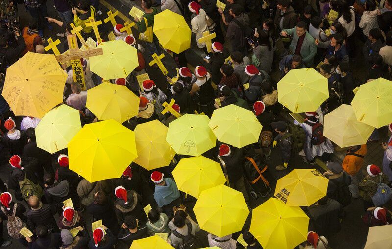 Різдвяна хода в Гонконгу: протести і сутички з поліцією