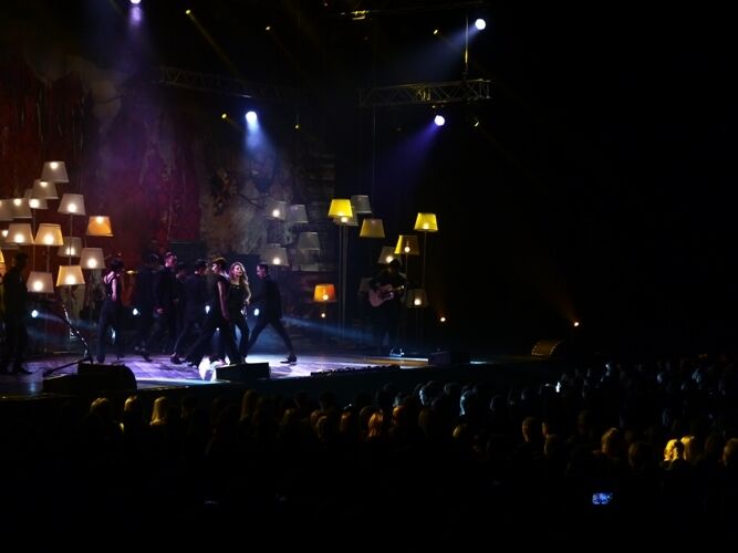 В Киеве с аншлагом прошел концерт Тины Кароль: зрители не могли сдержать слез