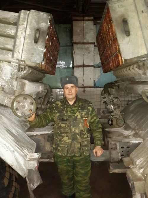 Террористы забили по завязку склад луганского завода российской военной техникой: фотофакт