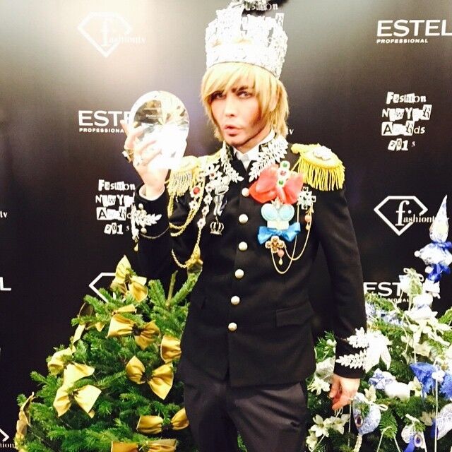 Сергей Зверев поздравил Украину с Новым годом и признался в любви по-украински 