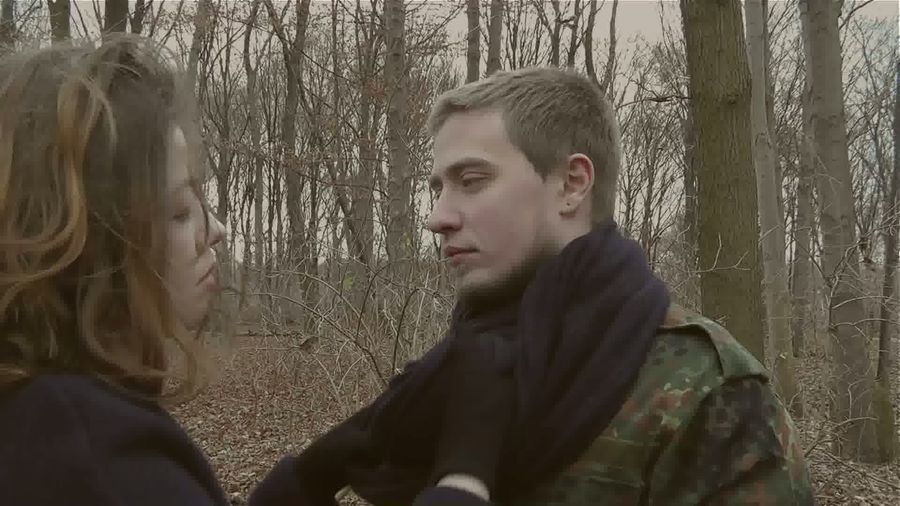 В Берлине 19-летний студент снял трогательный клип "Согрей солдата в зоне АТО"