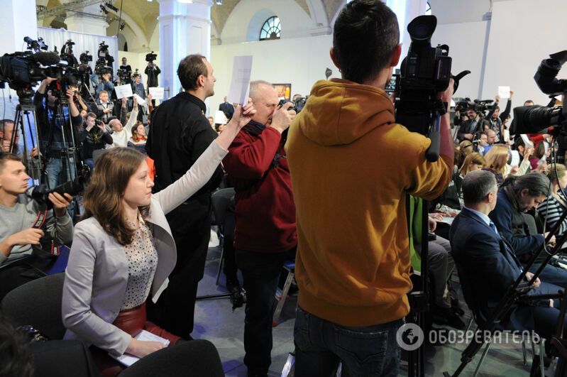 Фото пресс-конференции Порошенко
