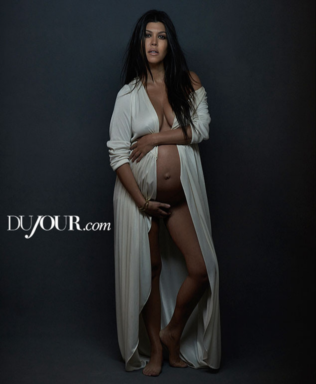 Беременная и обнаженная: откровенная фотосессия Кортни Кардашьян