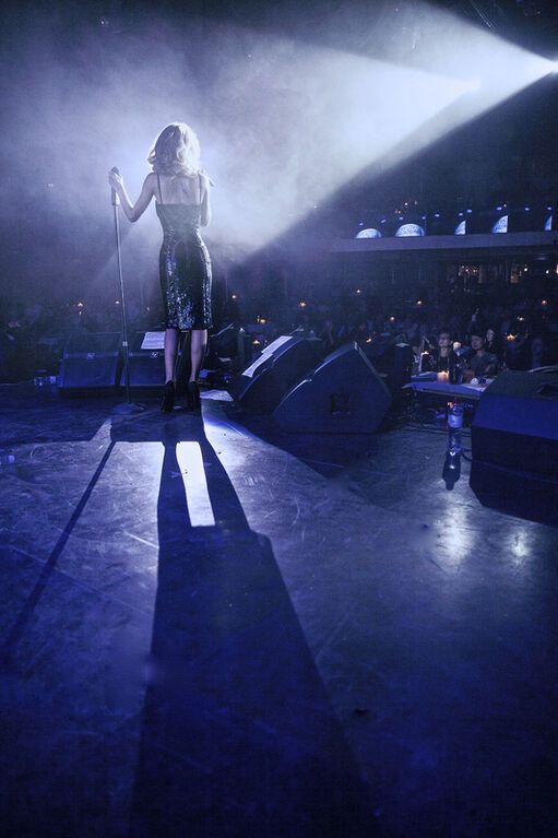 LOBODA сыграла на барабанах и заставила зал танцевать на своем "Запретном концерте"