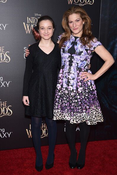 "Чем дальше в лес...": яркая звездная премьера