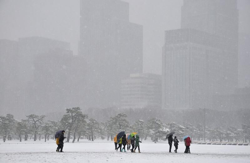 В Японии из-за снегопадов погибли уже 11 человек