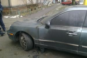 В Киеве опять поджигают автомобили