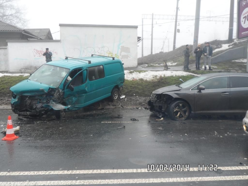 В одесском ДТП с участием четырех автомобилей погиб один человек