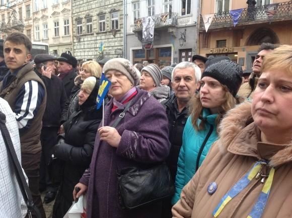 У Львові на попереджувальний страйк вийшли тисячі людей