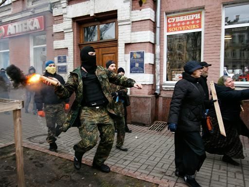 "Тітушкі" отримали відсіч і зрозуміли, що їм на Майдані не місце - свободівець