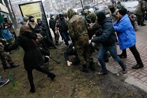"Тітушкі" отримали відсіч і зрозуміли, що їм на Майдані не місце - свободівець