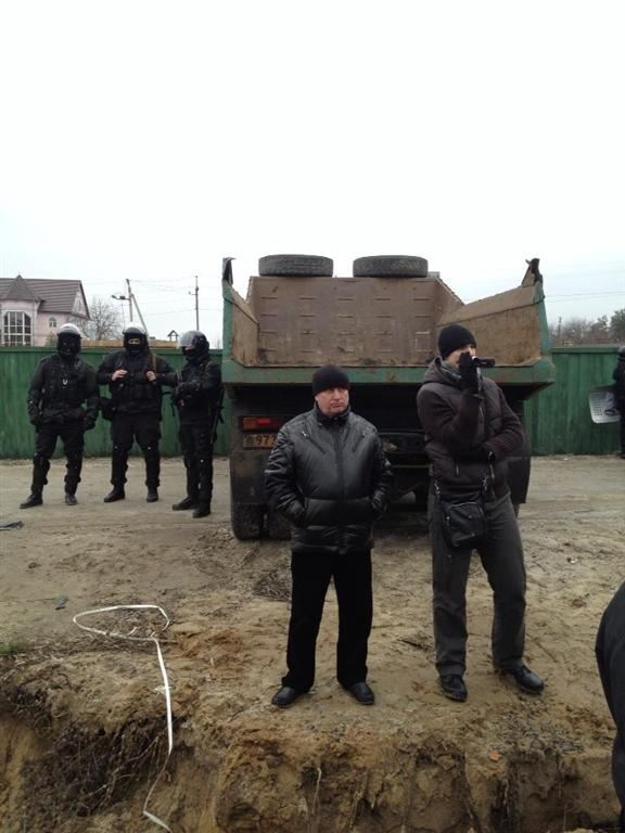 Будинок Генпрокурора охороняють бійці в повному озброєнні