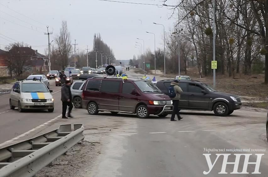 Селяни не пустили Автомайдан до Пшонки