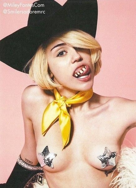 Майли Сайрус в развратной промо-фотосессии 