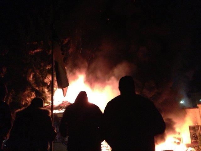 У Львові згоріла половина військової частини