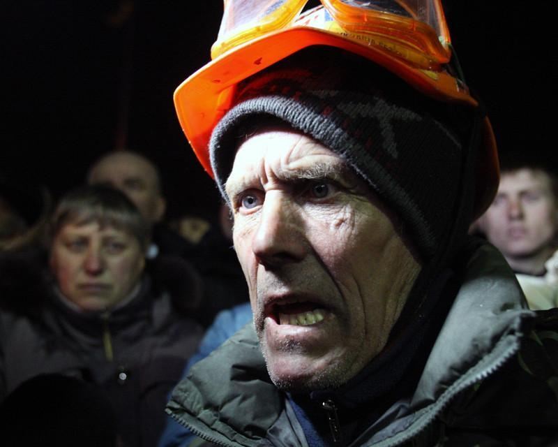 На Майдані прощаються із загиблими мітингувальниками