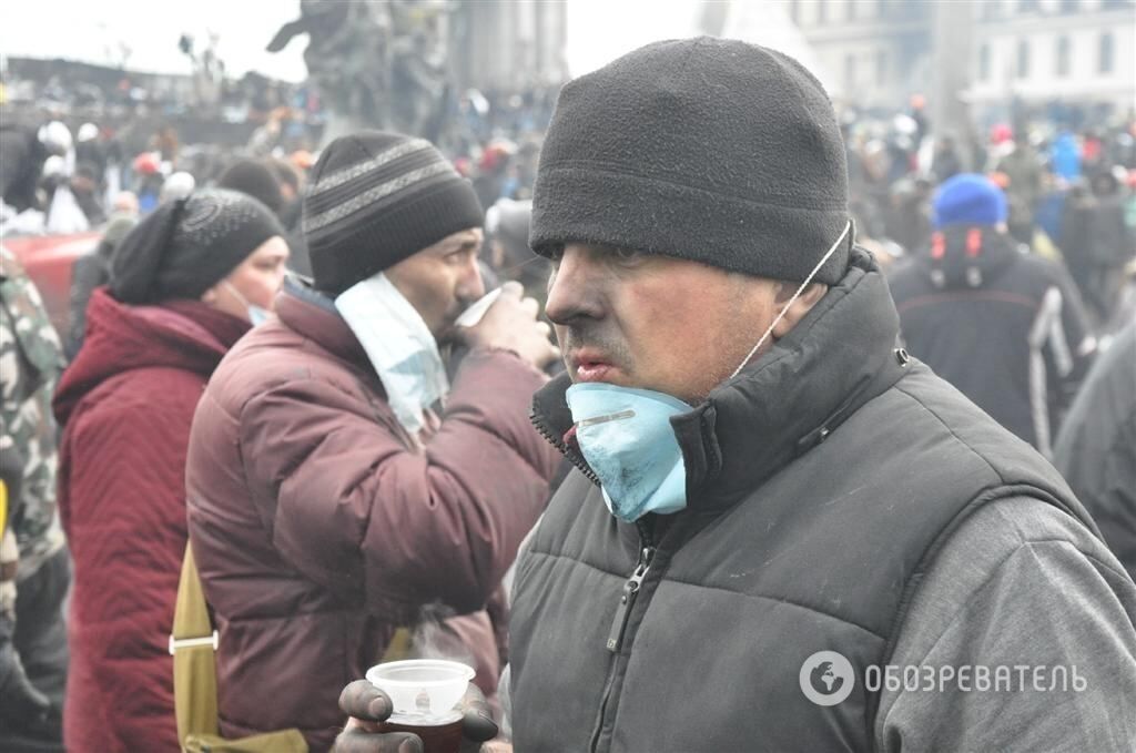 Лица и маски Евромайдана. Ч. 10: бойцы и боевые подруги