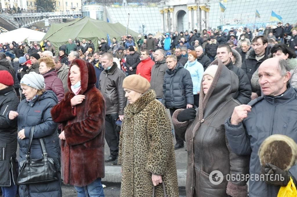 Лица и маски Евромайдана. Ч. 10: бойцы и боевые подруги