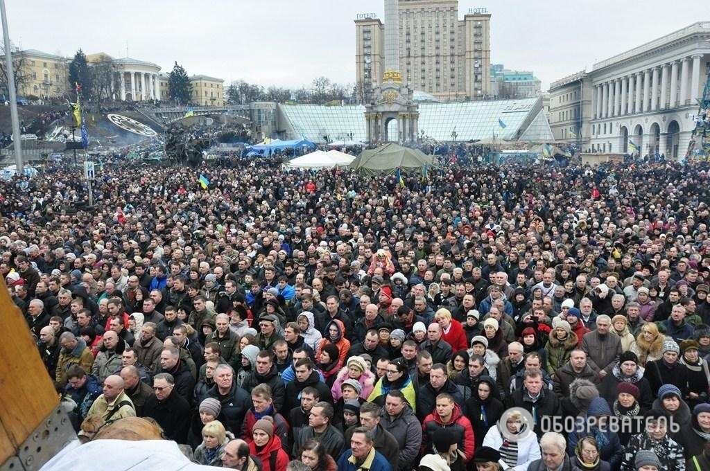 На Майдані прощаються із загиблими активістами
