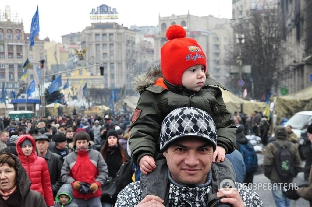 На Майдані прощаються із загиблими активістами