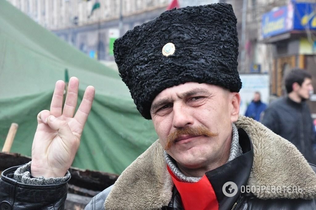 На Майдане прощаются с погибшими активистами